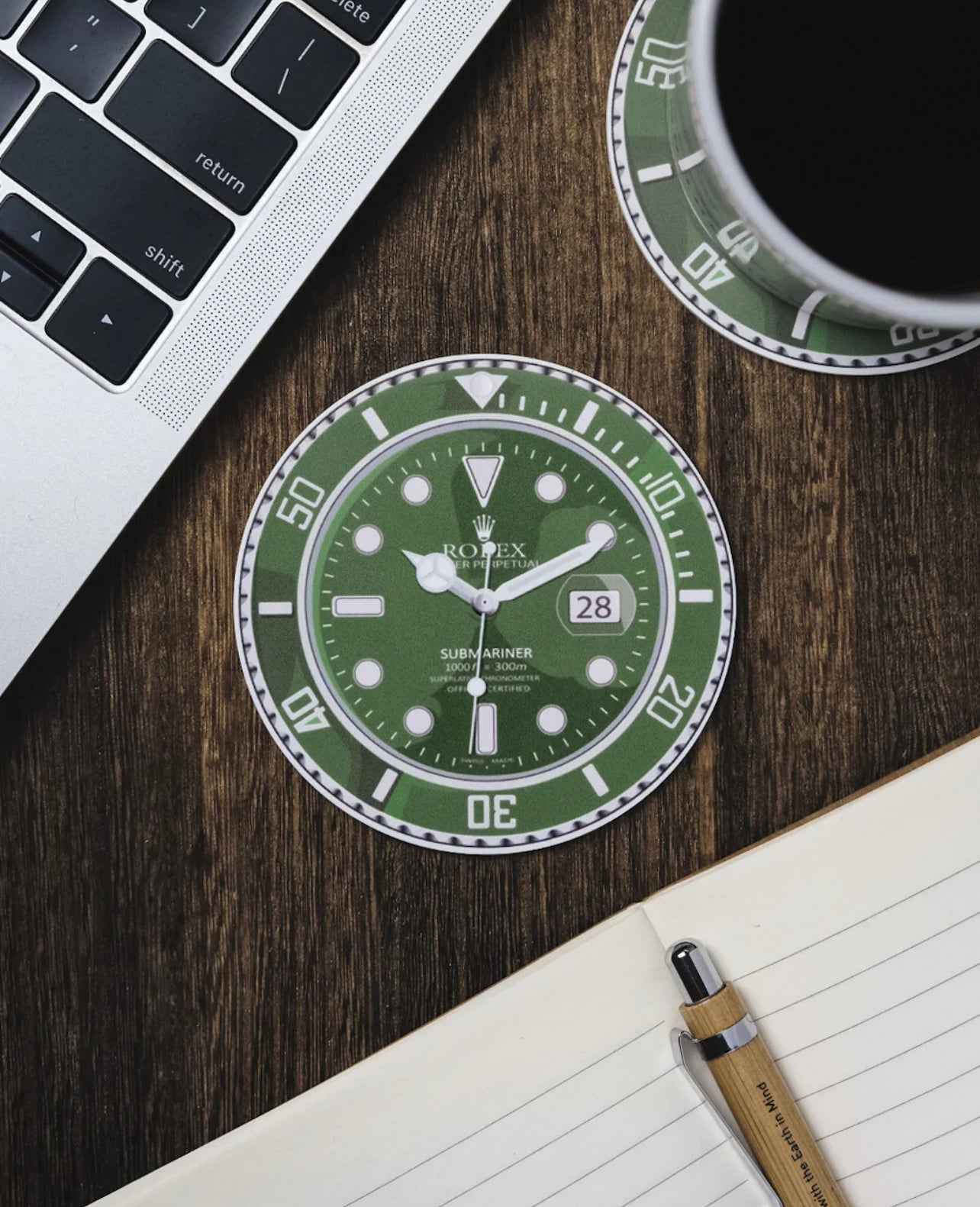 Dessous de Verre Submariner Hulk en Silicone Pour Amateurs de Montres