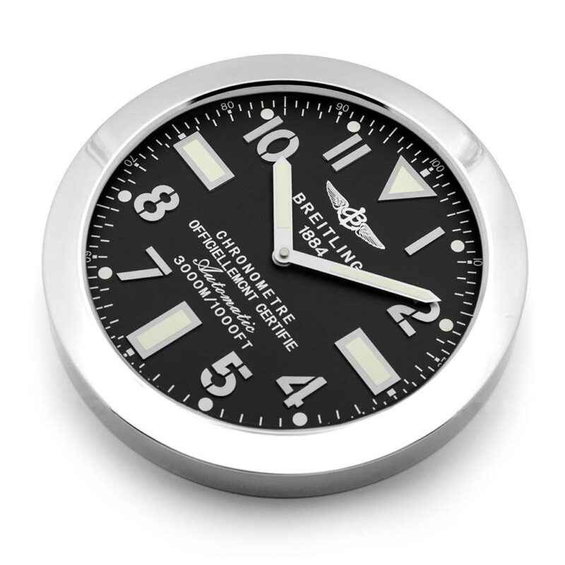 Montre Breitling Avenger de Luxe - Performance et Élégance